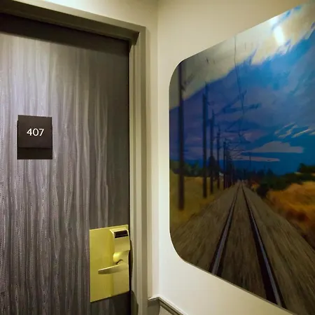 Appia La Fayette Hotel 3*