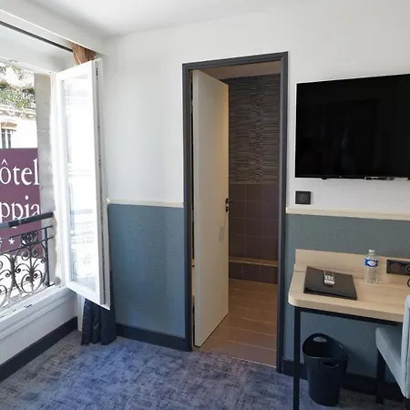 Appia 3* Париж