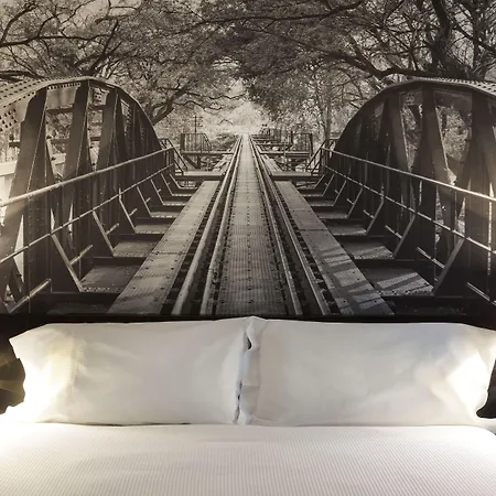 Appia La Fayette Hotel