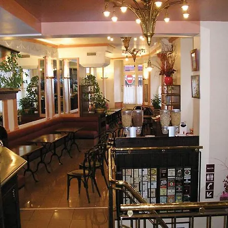 Appia La Fayette París