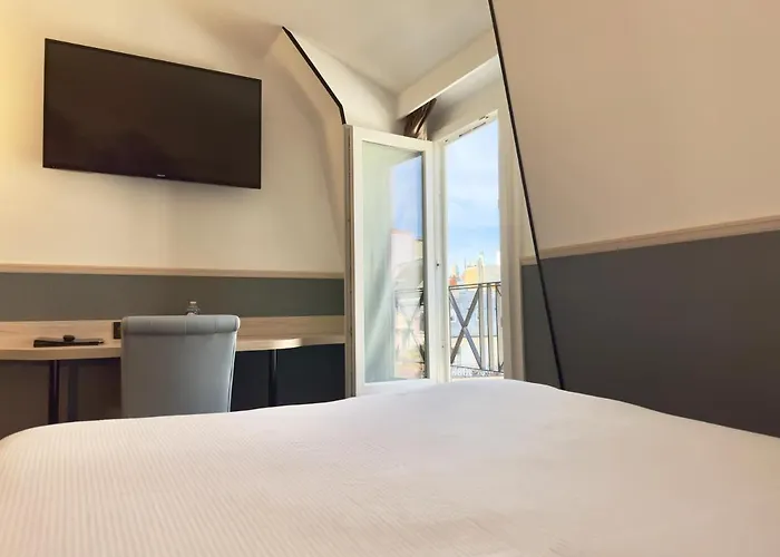 Appia La Fayette 3* Párizs
