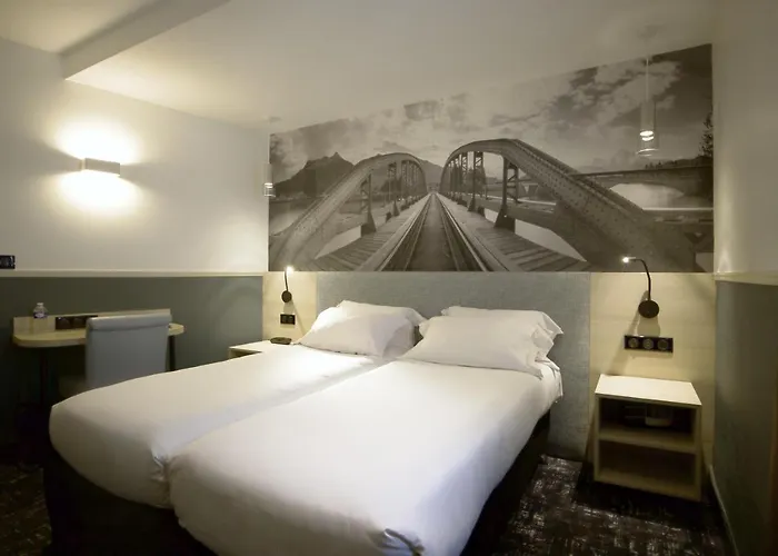 Szálloda Appia La Fayette 3*