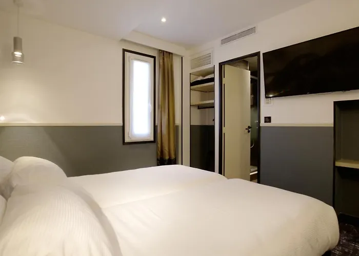 Szálloda Appia La Fayette 3*